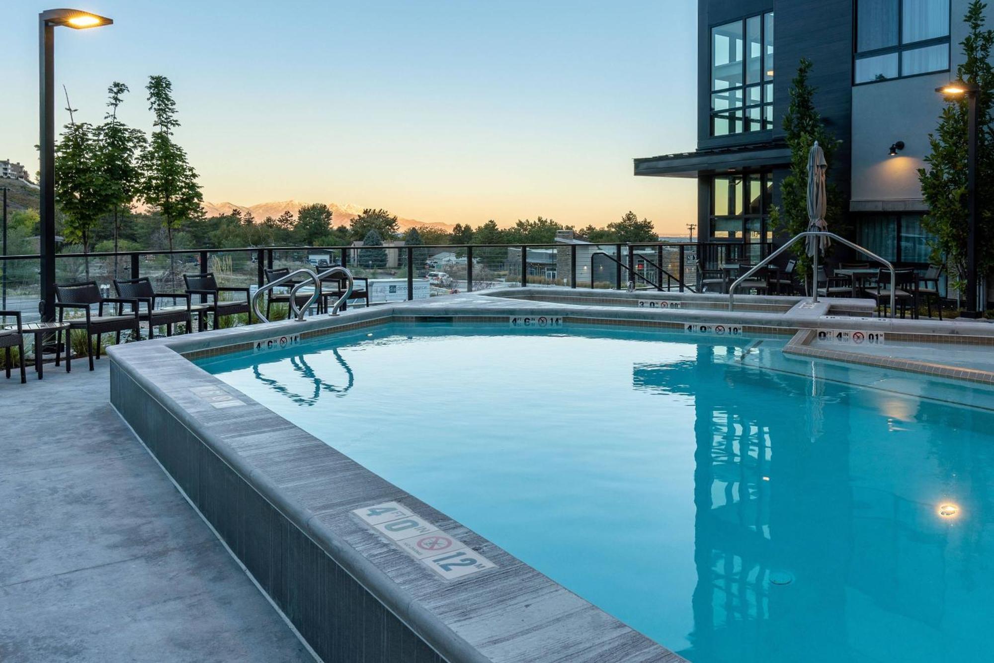 Courtyard By Marriott Salt Lake City Cottonwood Cottonwood Heights Zewnętrze zdjęcie